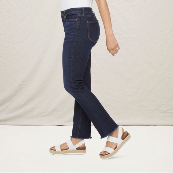 NWT a.n.a Straight Leg Raw Edge Ankle Jeans - Tall - Picture 3 of 5